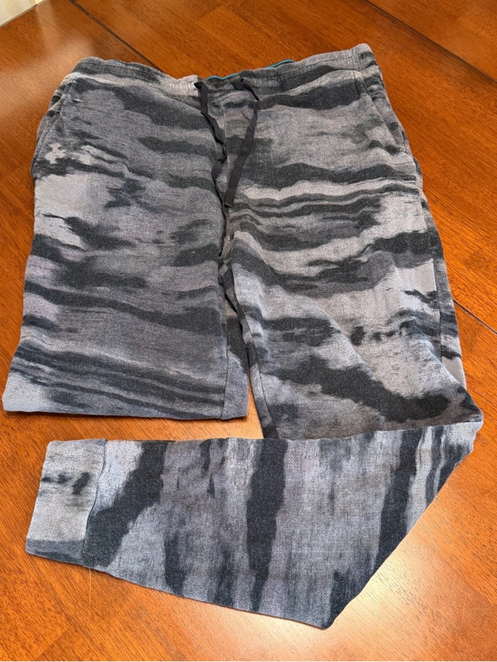 Stance ButterBlend Joggers Mens Large Gray Black Camo Sweatpants Soft Fleece